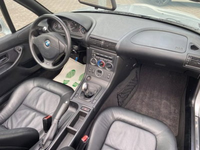 BMW Z3 Cabrio 1.9 16V cat Roadster (9)