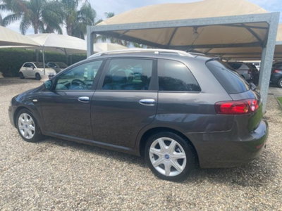 Fiat Croma 1.9 Multijet 16V Emotion (18)