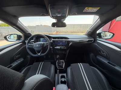 Opel Corsa 1.2 100 CV GS Line (8)