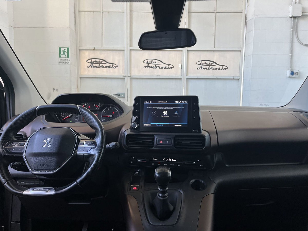 Peugeot Rifter mix 1.5 bluehdi 130cv Allure S&S (11)
