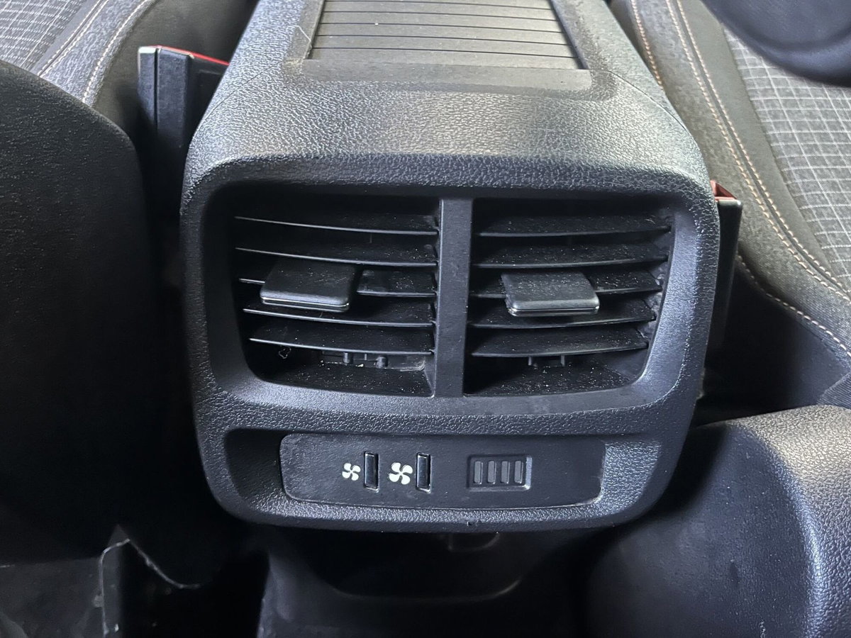 Peugeot Rifter mix 1.5 bluehdi 130cv Allure S&S (15)