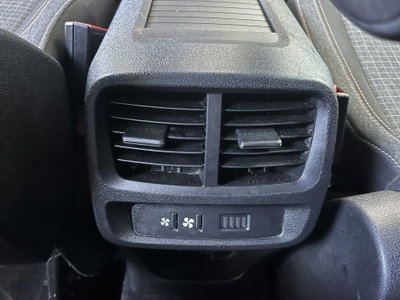 Peugeot Rifter mix 1.5 bluehdi 130cv Allure S&S (15)