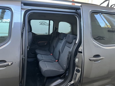 Peugeot Rifter mix 1.5 bluehdi 130cv Allure S&S (9)