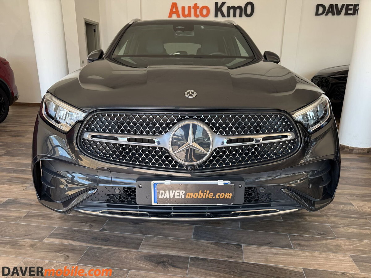 Mercedes-Benz GLC SUV 220 d AMG Line Premium Plus 4matic auto (2)
