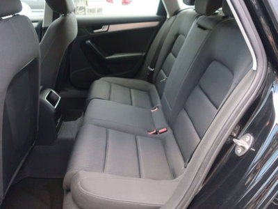 Audi A4 Avant 2.0 TDI 143CV F.AP. Advanced (9)