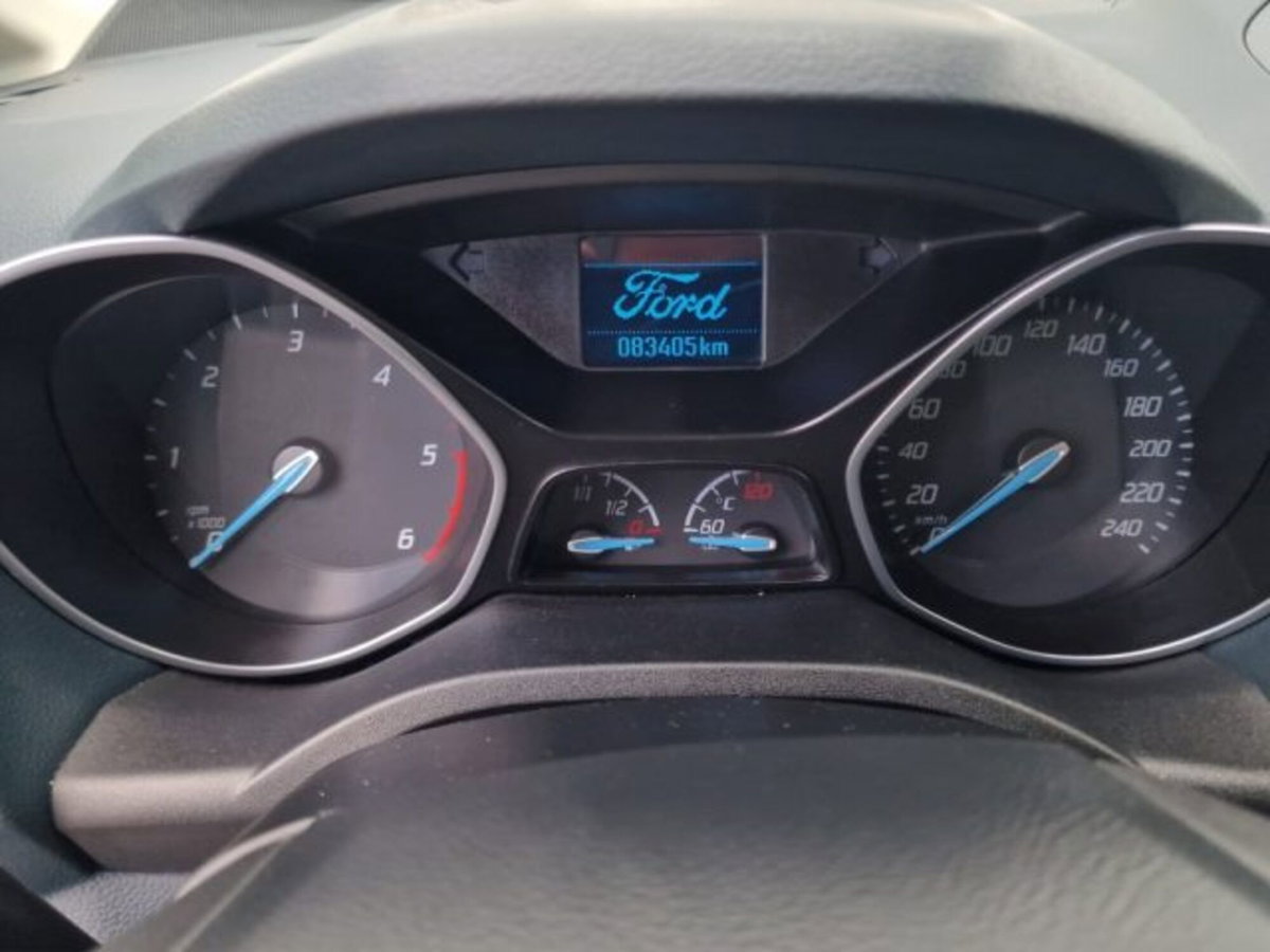 Ford C-Max 1.6 TDCi 115CV Plus (11)