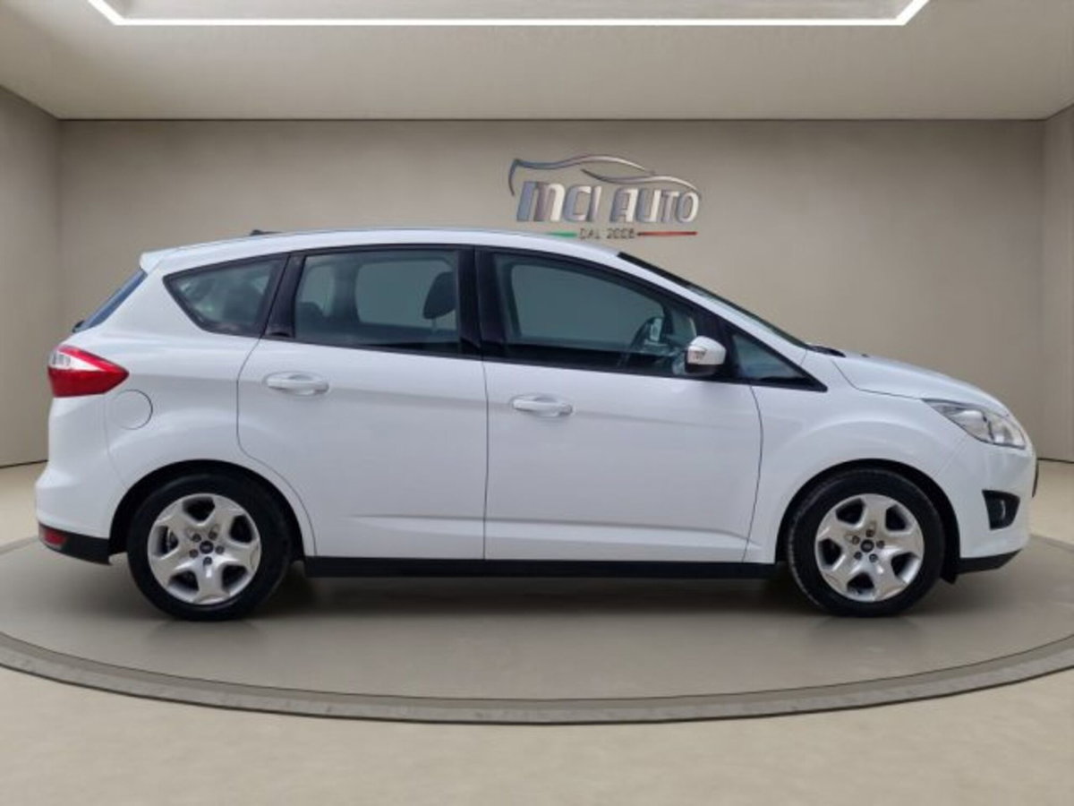 Ford C-Max 1.6 TDCi 115CV Plus (6)