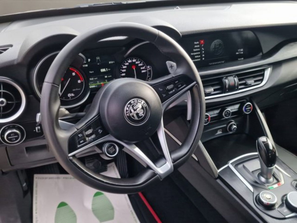 Alfa Romeo Stelvio Stelvio 2.2 Turbodiesel 210 CV AT8 Q4 Super (10)
