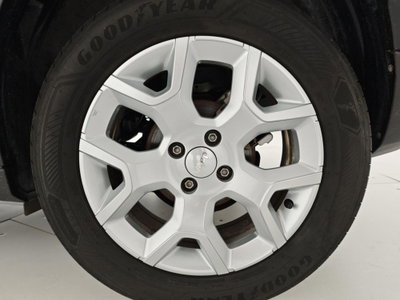 Jeep Avenger 1.2 turbo Altitude fwd 100cv (8)