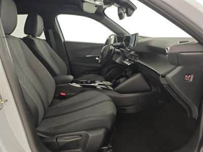 Peugeot 2008 1.2 hybrid Allure 145cv e-dcs6 (14)