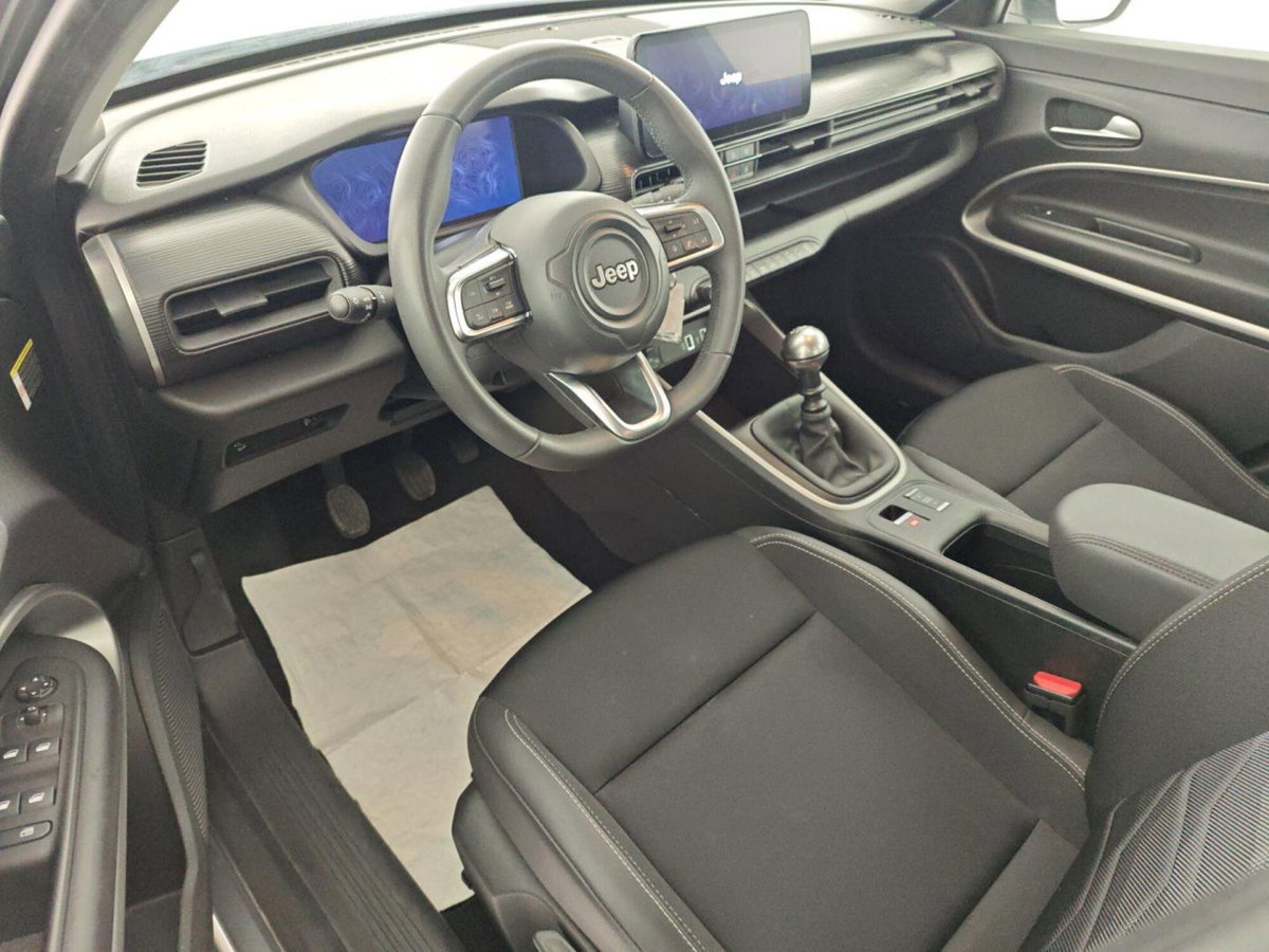 Jeep Avenger 1.2 turbo Altitude fwd 100cv (7)
