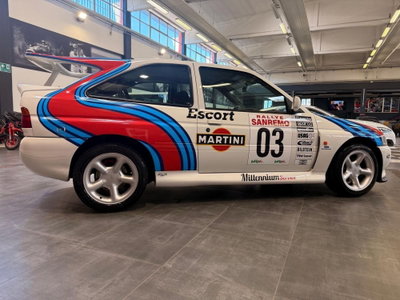 Ford Escort 1.6i turbo RS (10)