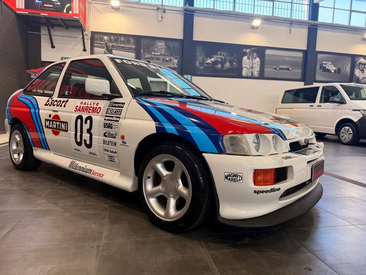 Ford Escort 1.6i turbo RS (11)