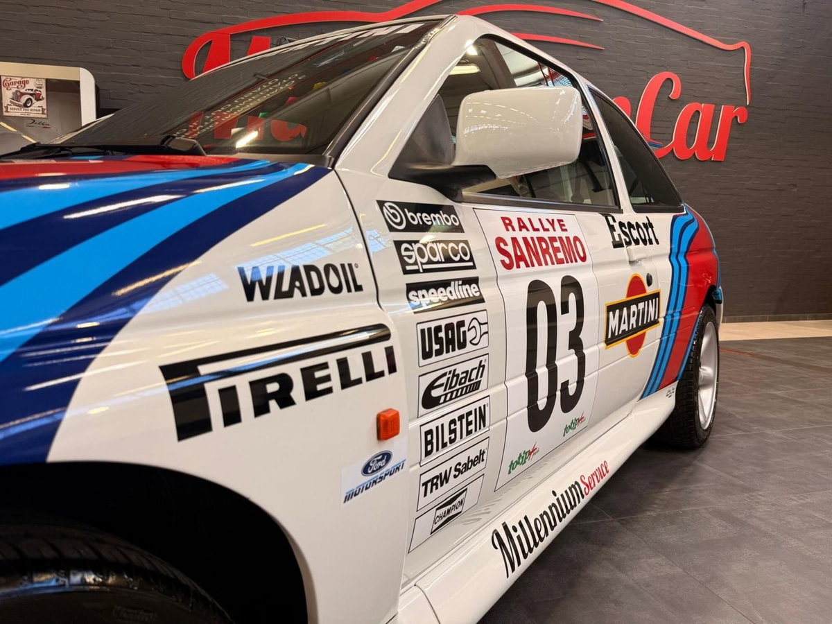 Ford Escort 1.6i turbo RS (16)