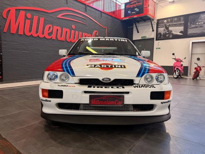 Ford Escort 1.6i turbo RS (2)