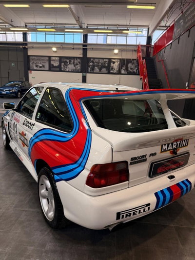 Ford Escort 1.6i turbo RS (5)