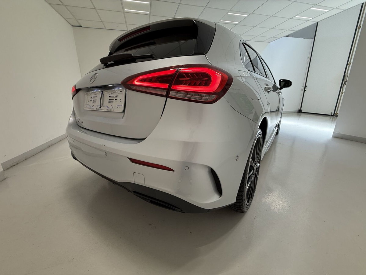 Mercedes-Benz Classe A 250 e Automatic EQ-Power Sport (16)