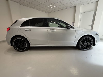 Mercedes-Benz Classe A 250 e Automatic EQ-Power Sport (17)