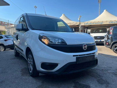Fiat Doblò Furgone 1.6 MJT 105CV PL-TN Cargo Maxi Lamierato 3Posti SX E5+ usato