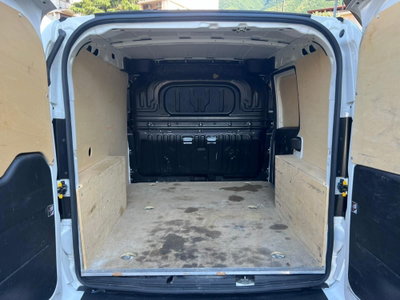Fiat Doblò Furgone 1.6 MJT 105CV PL-TN Cargo Maxi Lamierato 3Posti SX E5+ (5)
