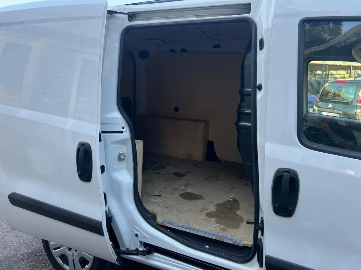 Fiat Doblò Furgone 1.6 MJT 105CV PL-TN Cargo Maxi Lamierato 3Posti SX E5+ (6)