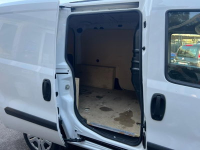 Fiat Doblò Furgone 1.6 MJT 105CV PL-TN Cargo Maxi Lamierato 3Posti SX E5+ (6)