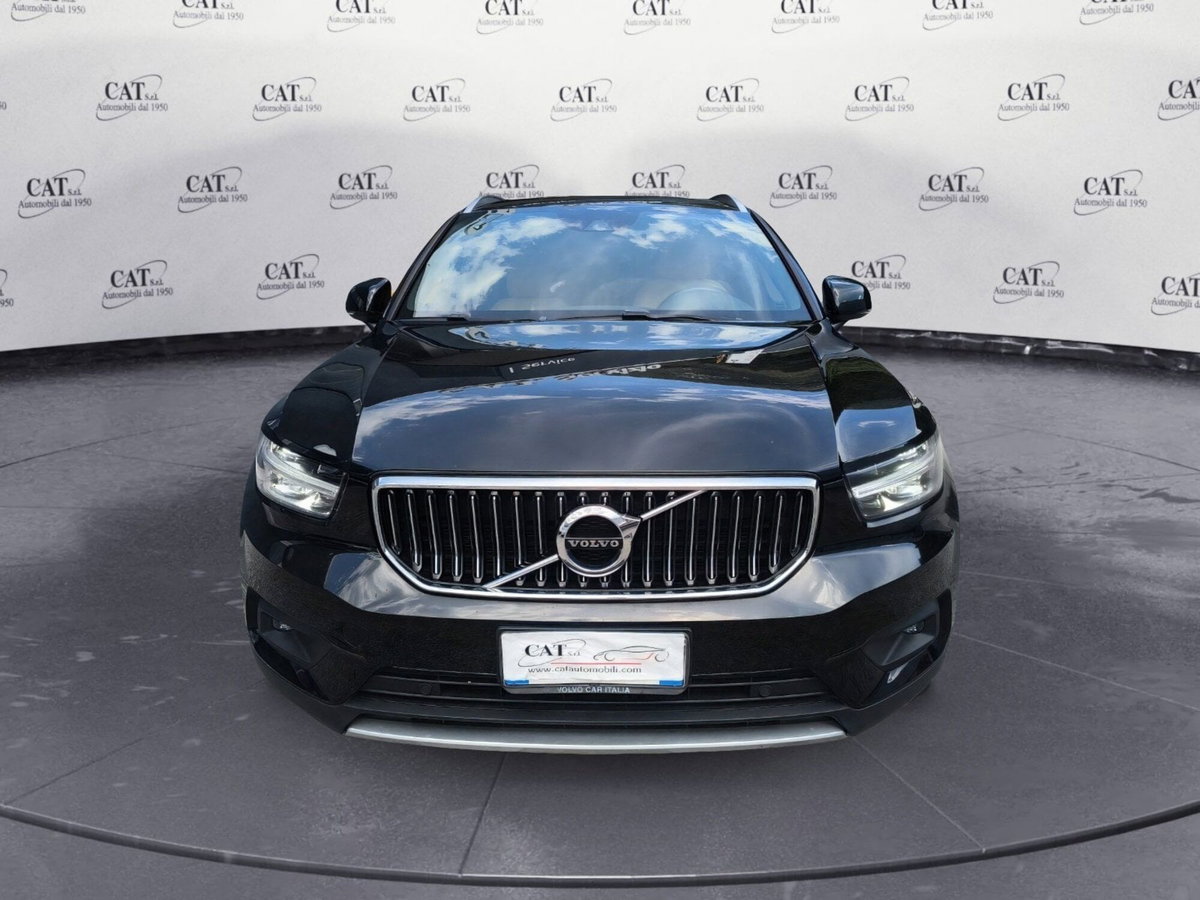 Volvo XC40 D3 AWD Inscription (2)