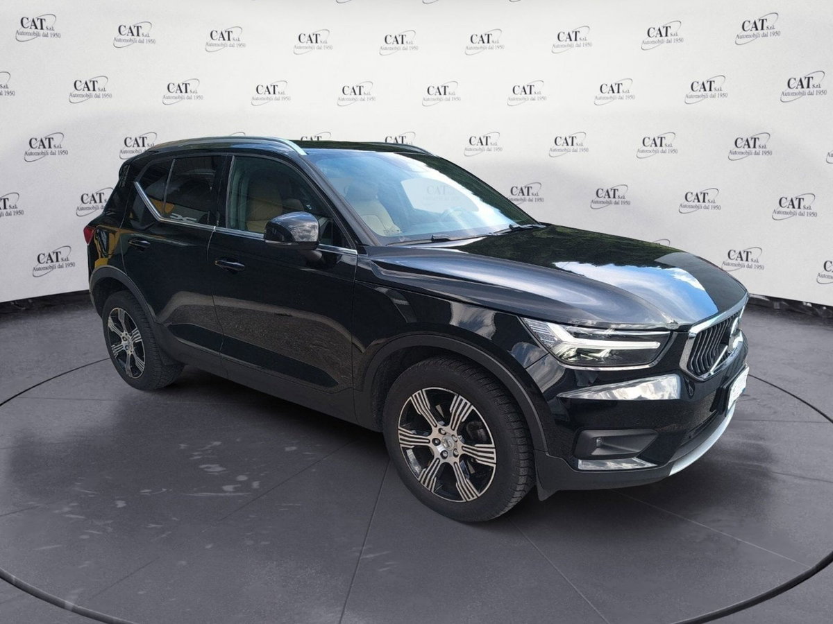 Volvo XC40 D3 AWD Inscription (4)