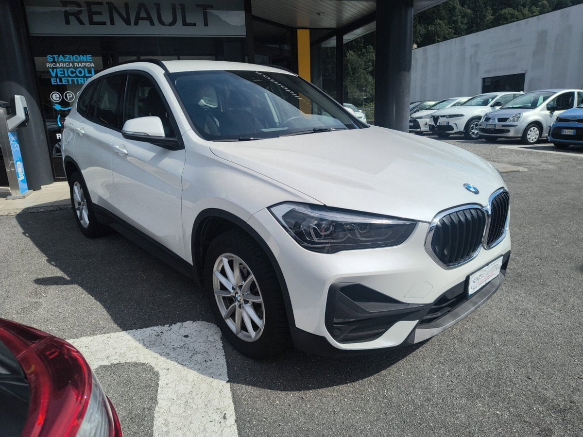 BMW X1 sDrive18d Business Advantage (4)