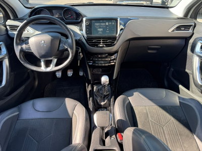 Peugeot 2008 120 S&S Crossway (13)