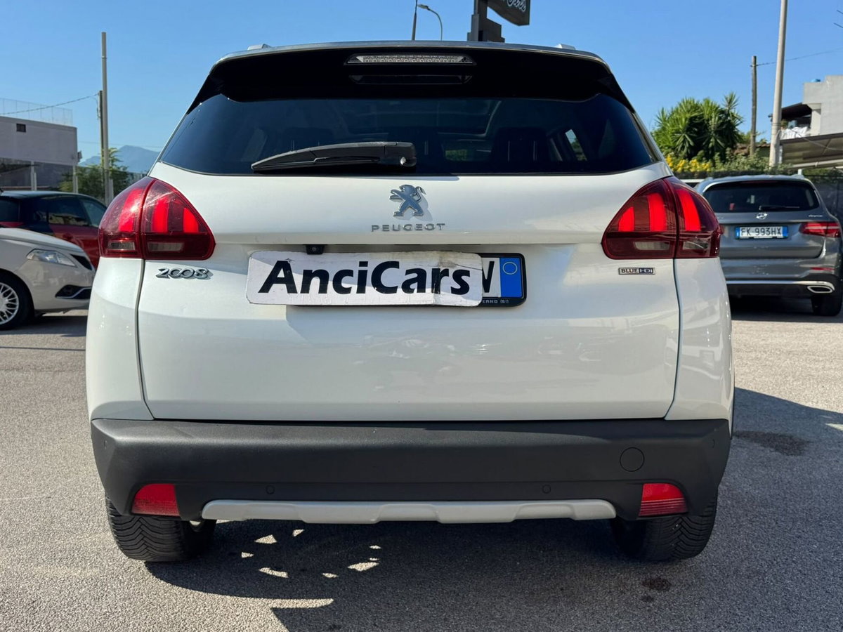 Peugeot 2008 120 S&S Crossway (17)