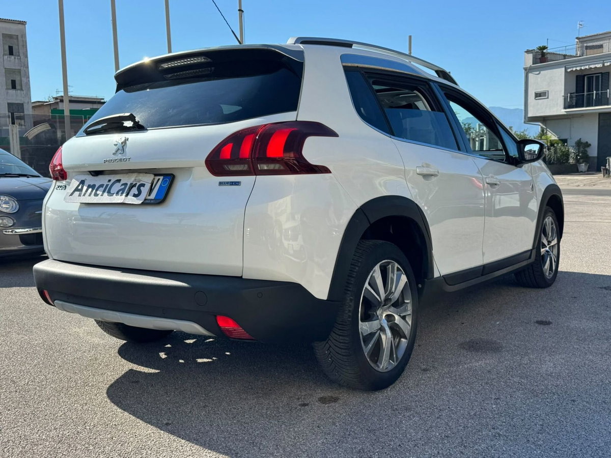 Peugeot 2008 120 S&S Crossway (18)