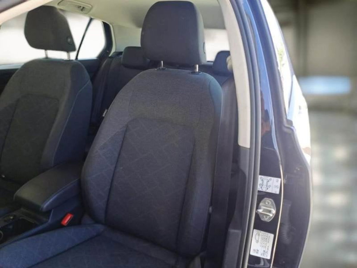 Volkswagen Golf 2.0 TDI DSG SCR Life (4)