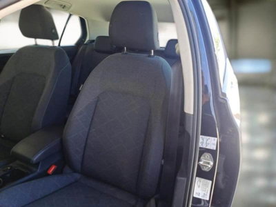 Volkswagen Golf 2.0 TDI DSG SCR Life (4)