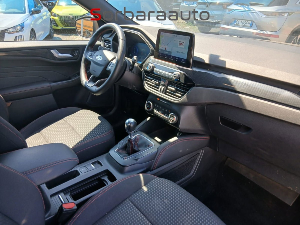 Ford Kuga 1.5 EcoBoost 150 CV 2WD ST-Line (18)