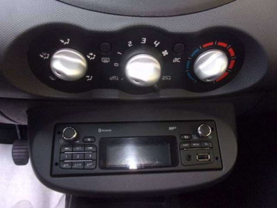 Renault Twingo 1.2 16V Live (11)