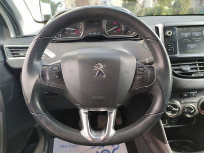 Peugeot 2008 100 Active (17)
