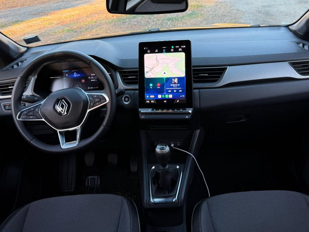 Renault Captur 1.0 tce Techno 90cv (7)