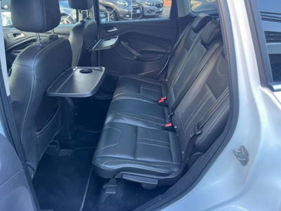 Ford Kuga 2.0 TDCI 150 CV S&S 4WD Powershift Titanium X (12)