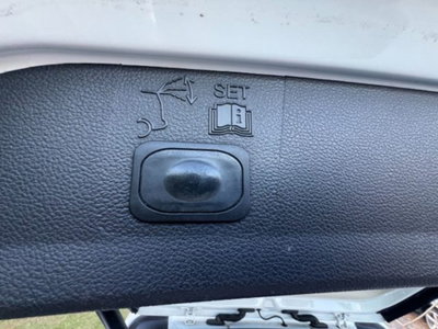 Ford Kuga 2.0 TDCI 150 CV S&S 4WD Powershift Titanium X (16)