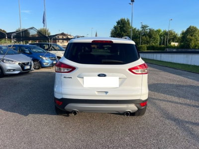 Ford Kuga 2.0 TDCI 150 CV S&S 4WD Powershift Titanium X (4)