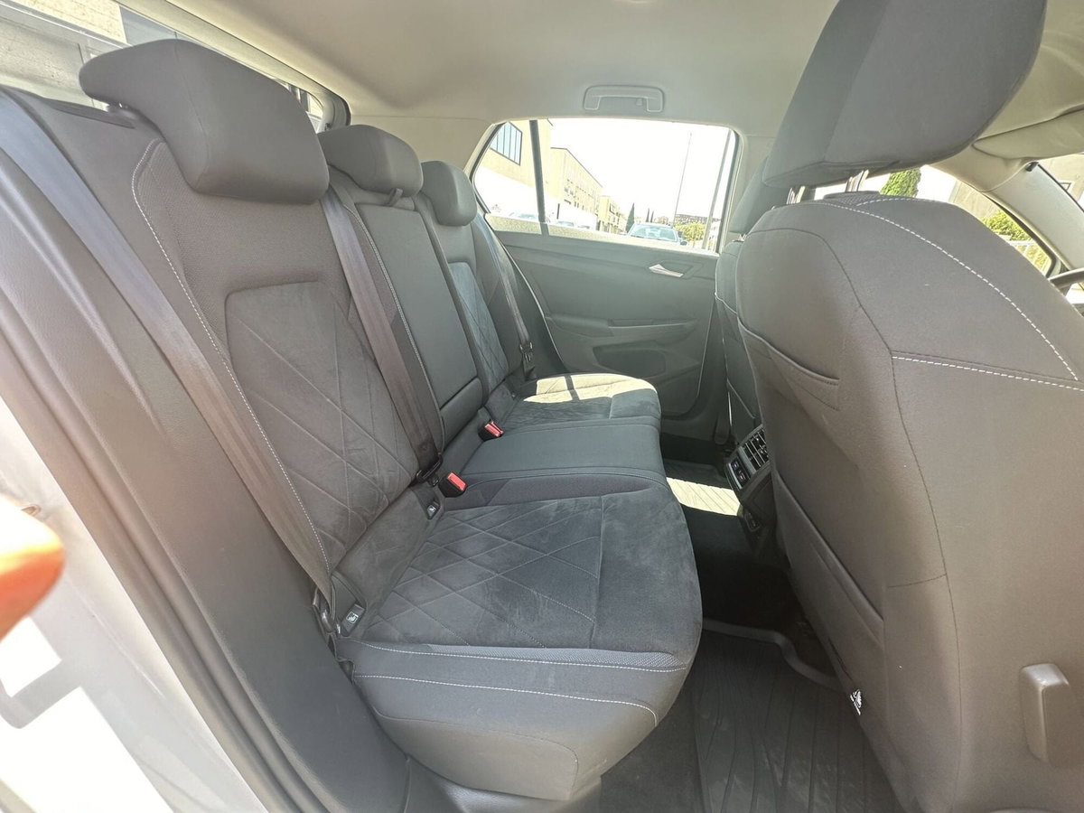 Volkswagen Golf 1.5 TSI EVO ACT Style (13)
