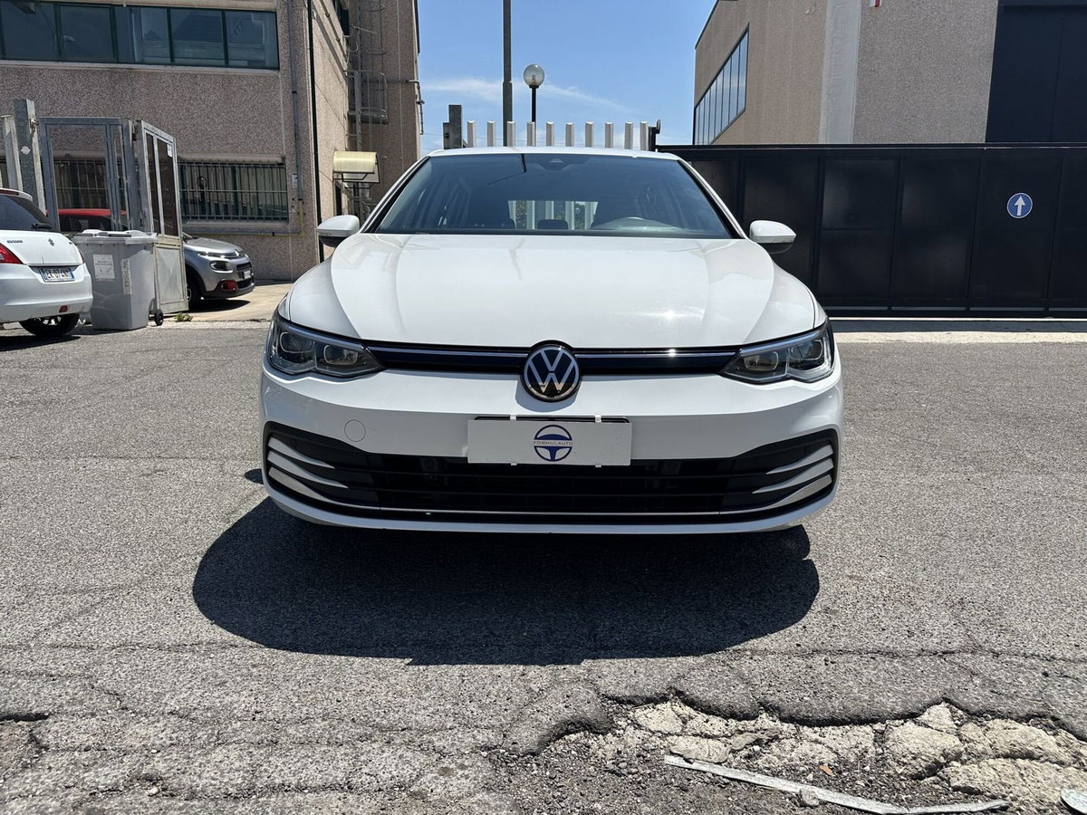 Volkswagen Golf 1.5 TSI EVO ACT Style (2)
