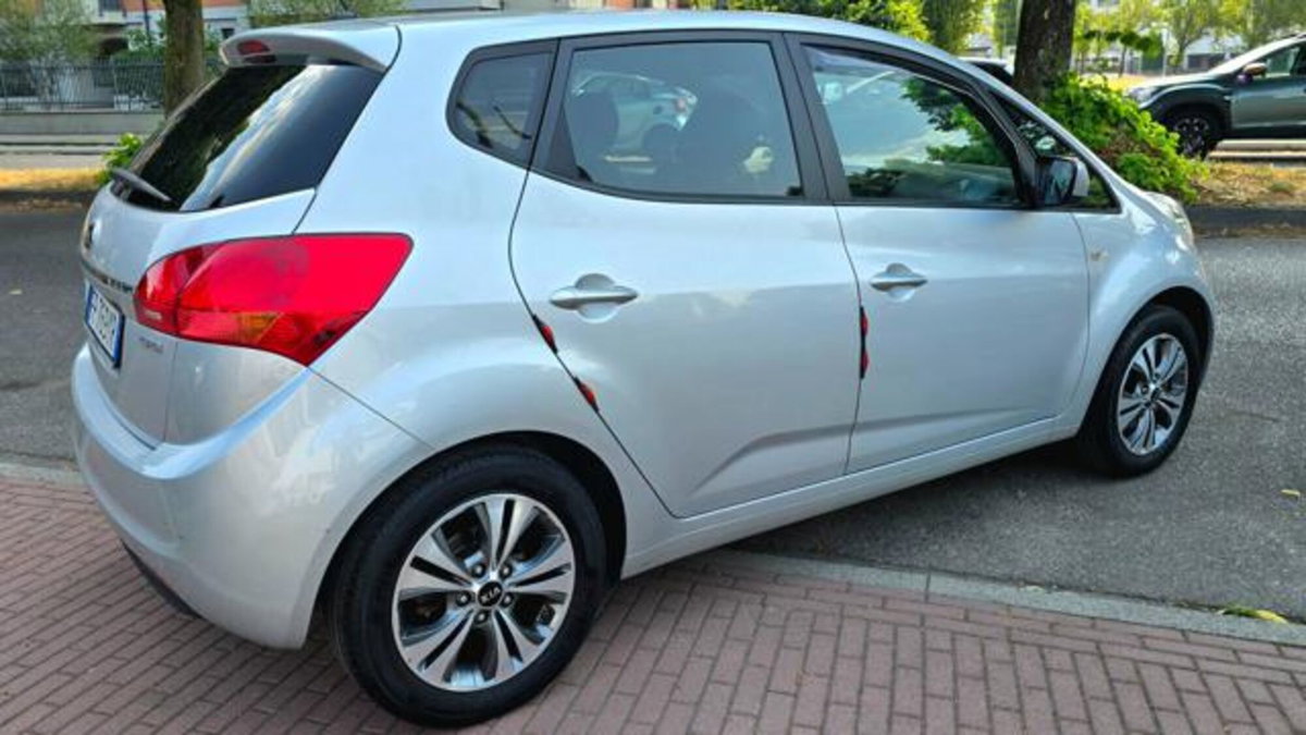 Kia Venga 1.4 CRDi 90CV Cool (8)