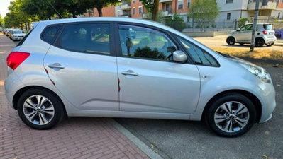 Kia Venga 1.4 CRDi 90CV Cool (9)