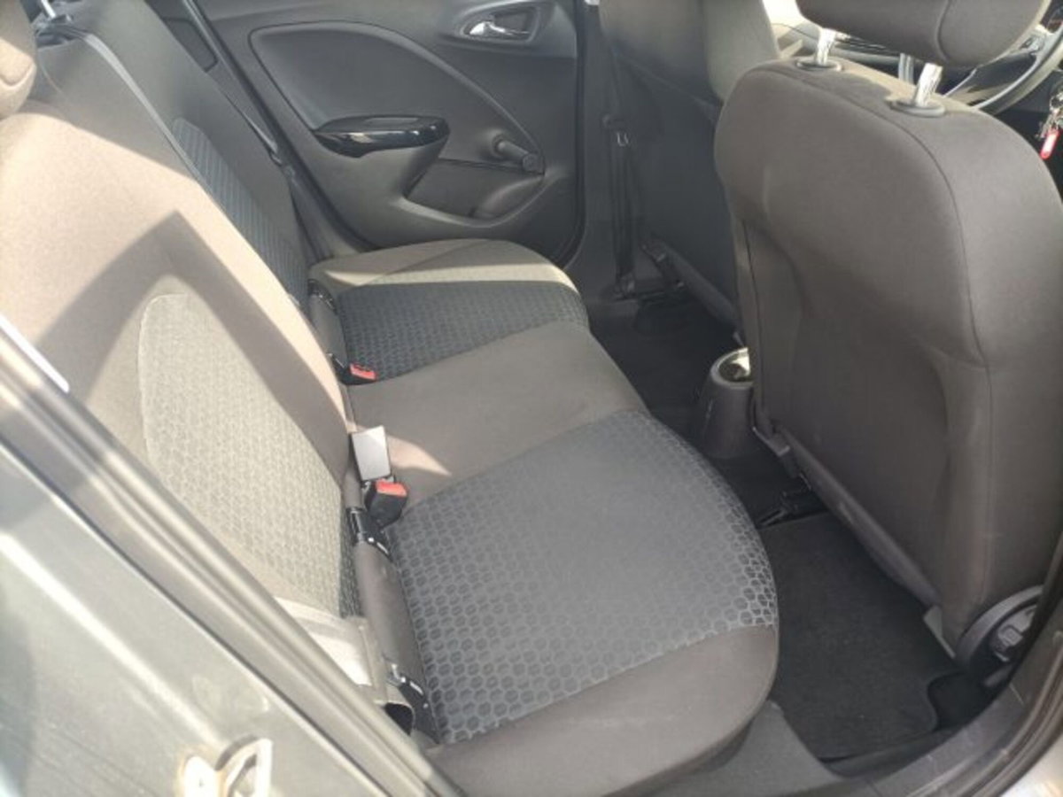 Opel Corsa 1.4 5 porte Advance (10)