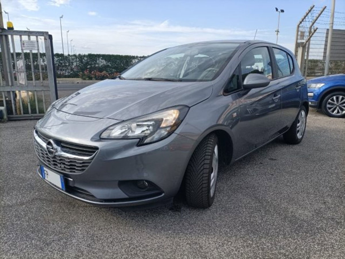 Opel Corsa 1.4 5 porte Advance (3)