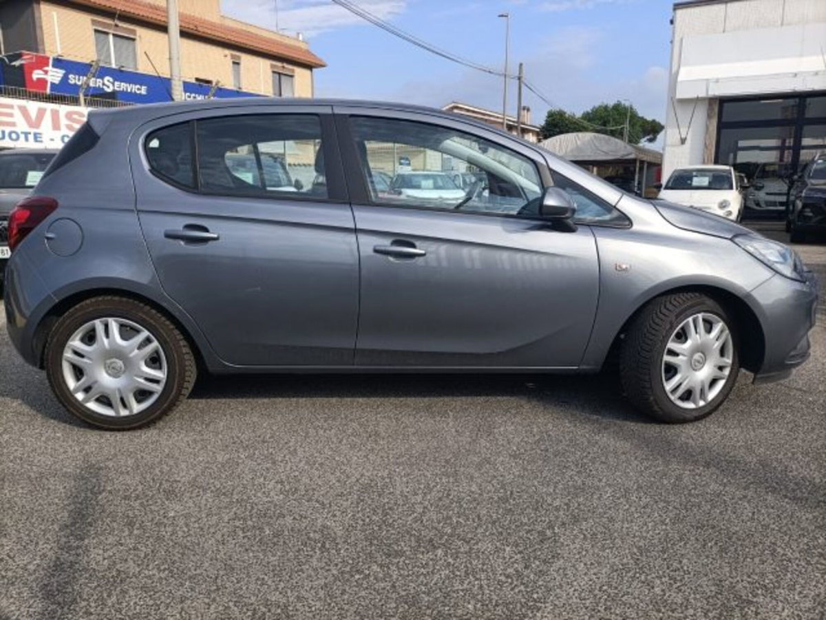 Opel Corsa 1.4 5 porte Advance (8)