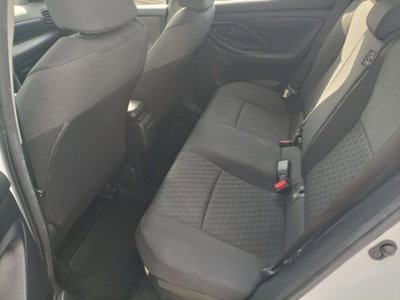 Toyota Yaris 1.5 Hybrid 5 porte Energy (10)