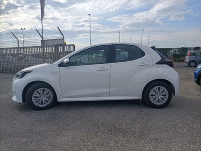Toyota Yaris 1.5 Hybrid 5 porte Energy (4)